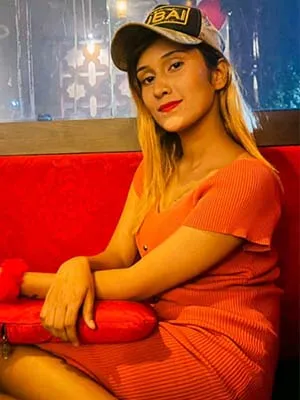 Khatima Escort Service